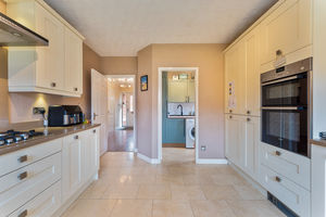 Kitchen- click for photo gallery